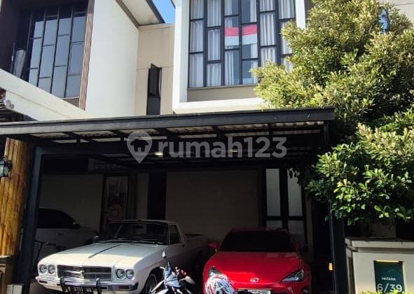 Dijual Rumah dengan Interior Mewah Dijual - Jakarta Timur