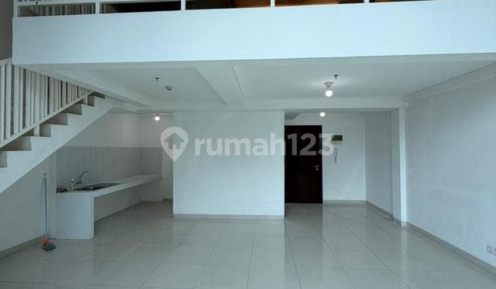 Perkantoran, 2 Lantai, Dekat Pusat Perbelanjaan di Soho Podomoro Citytype Ebony