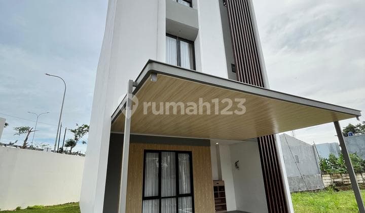 Townhouse 3 Lantai Akses 5 Menit ke Tol Desari, Tol Krukut dan Tol Limo