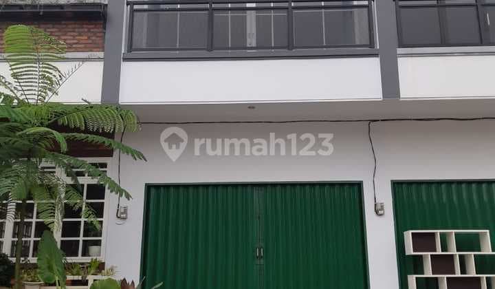 Ruko 2 Lantai Lokasi Pinggir Jalan Raya 5 Menit Tol Cimanggis