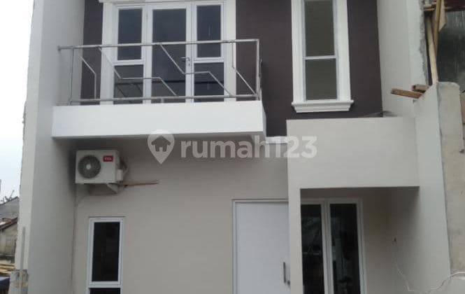 Rumah 2 Lantai Beji Dekat Stasiun Depok Baru Dan Tol Kukusan