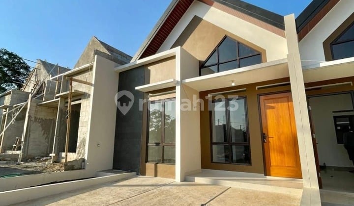 Rumah Ready Stock lokasi dekat Tol BSD dan dekat stasiun Rawa Buntu