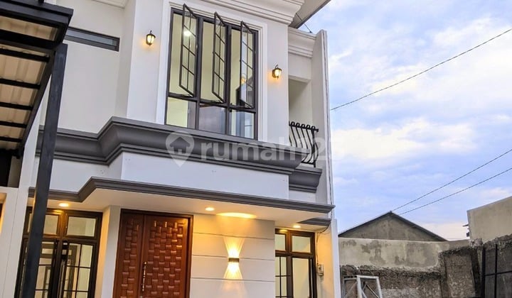 Rumah Baru Nempel Jaksel Lokasi 15 menit ke TB Simatupang