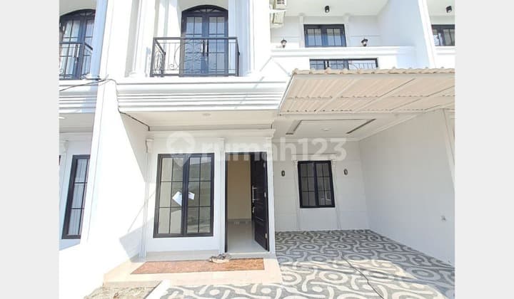 Rumah baru American style akses 10 menit ke stasiun Depok