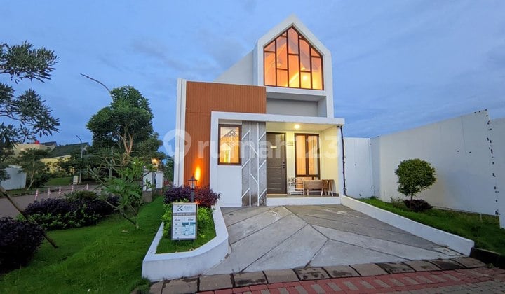 Rumah Siap Huni Akses 15 Menit ke Tol Sentul Ada Kolam Renang