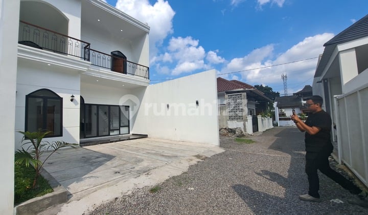 Dijual Cepat Rumah Siap Huni Mewah Meggah 10 Menit Ke Kampus Uii