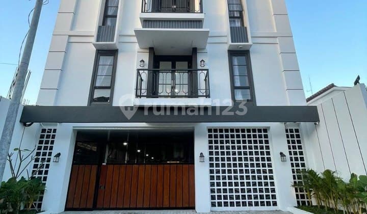 Kost Eksklusive Furnished 30 Kamar Ful Penguhuni Roi 7% Dekat Ugm