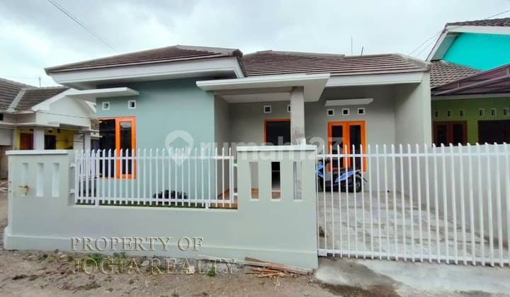 DIJUAL RUMAH SIAP HUNI LUAS HOOK PURWOMARTANI SHM IMB BISA KPR