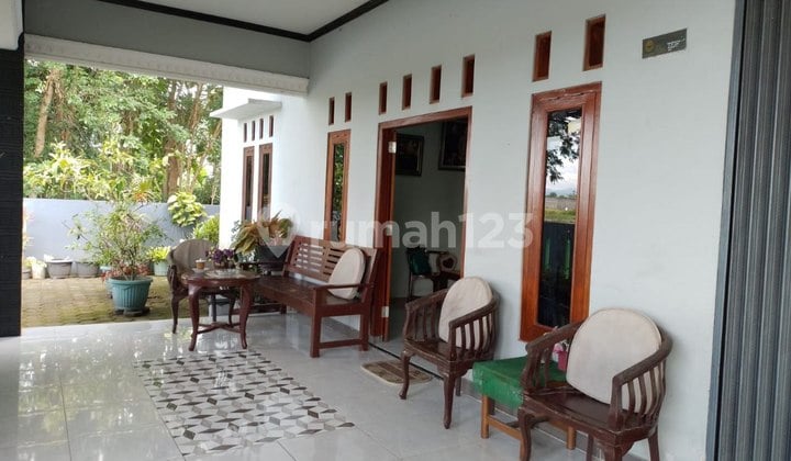 For Sale Fully Furnished House with Rice Field View, Wates Road Km 12 Argorejo