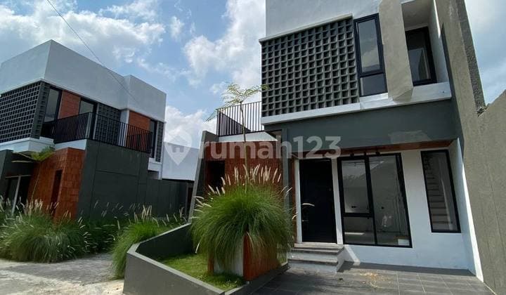 Rumah Minimalis Modern Hook Siap Huni SHM KPR Murah Jl Bantul