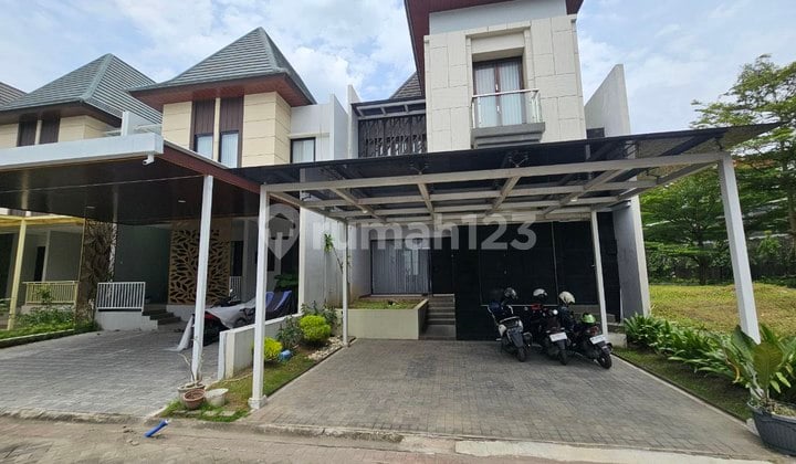 Rumah Mewah Full Furnished One Gate System Di Maguwoharjo Sleman Yogyakarta