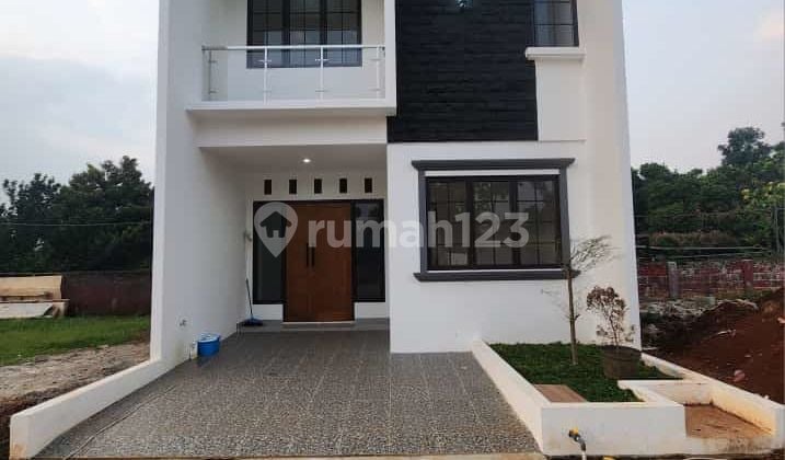 Rumah 2 Lantai Bagus Semi Furnished SHM di Cimanggis Depok