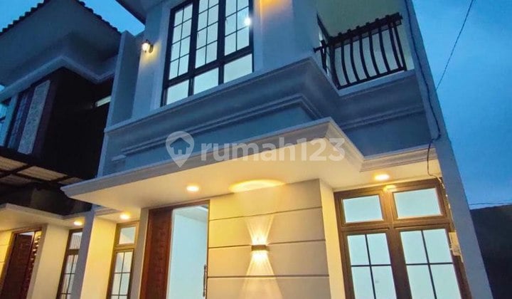 Rumah 2 Lantai Siap Huni SHM Dekat Staasiun Depok Baru