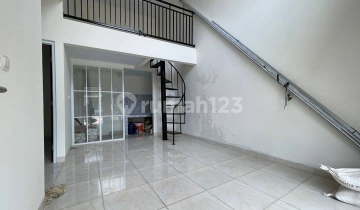 Rumah 2 Lantai Shm Dekat Pintu Tol Krukut Grogol Depok