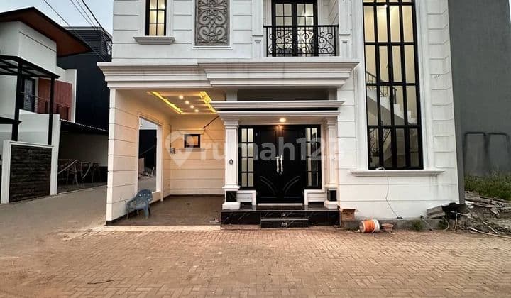 Rumah 3 Lantai Siap Huni Shm Bagus Hadap Di Jagakarsa