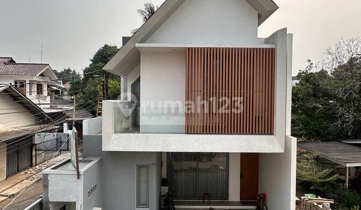 Rumah 2lantai Scandanavian di Cirendeu Dekat Mrt Lebak Bulus