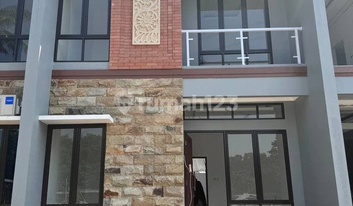Rumah 2 Lantai Bagus Dekat Stasiun Dan Pintu Tol Cimanggis