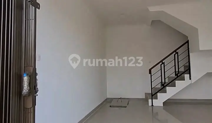 Ruko Dijual Di Cimanggis Lokasi Pinggir Jalan Raya Harjamukti