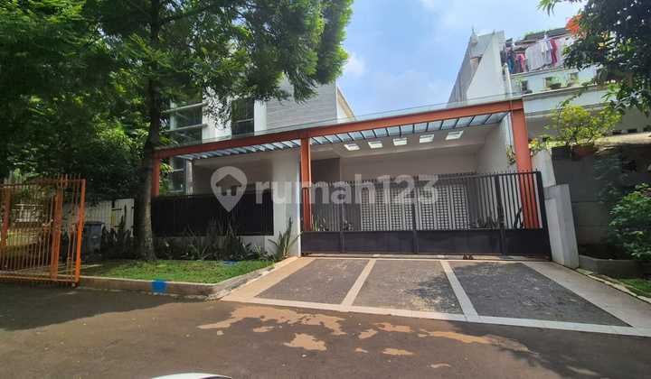 Dijual Cepat Rumah Siap Huni Model Minimalis Strategis Nyaman Asri