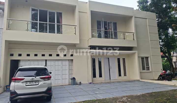 Disewakan Rumah Mewah Luas Cluster Latinos Bsd Aman Nyaman Strategis