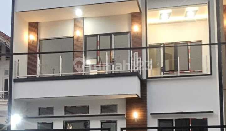 Dijual Cepat Rumah Bangunan Baru Aman Nyaman Dan Strategis Komplek Nusa Loka Bsd