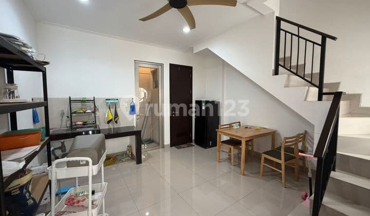 Disewakan Rumah.pik2 Semi.furnish.3.kamar.tidur.siap.huni