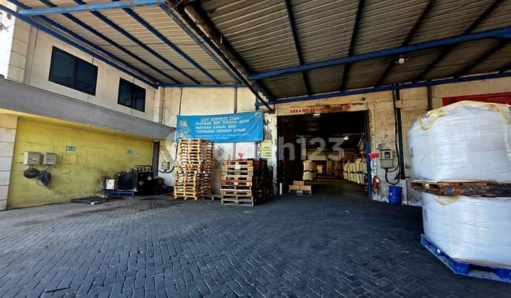 Pabrik Gudang Bangunan Baru Kokoh Tambak Sawah Waru Dekat Juanda