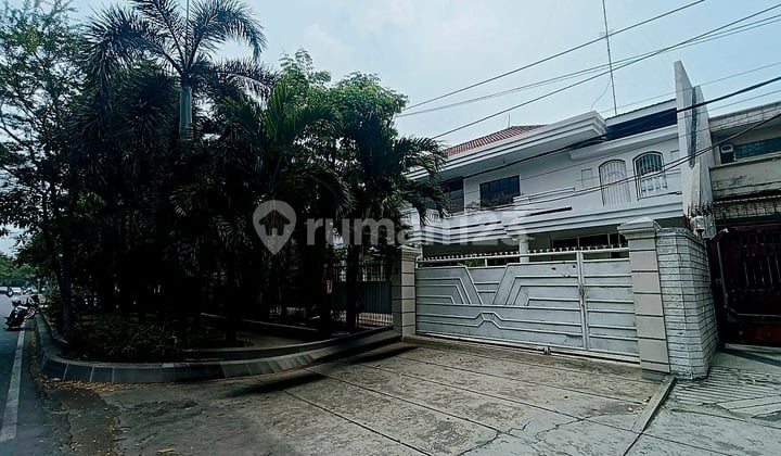 Rumah Komersial Mewah Lokasi Strategis Jl Raya Merr Sebelah Persis Galaxy Mall