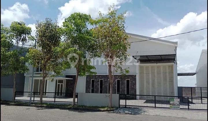 Gudang Baru Bangunan Premium Pelemwatu Menganti Dekat Sby & Tol