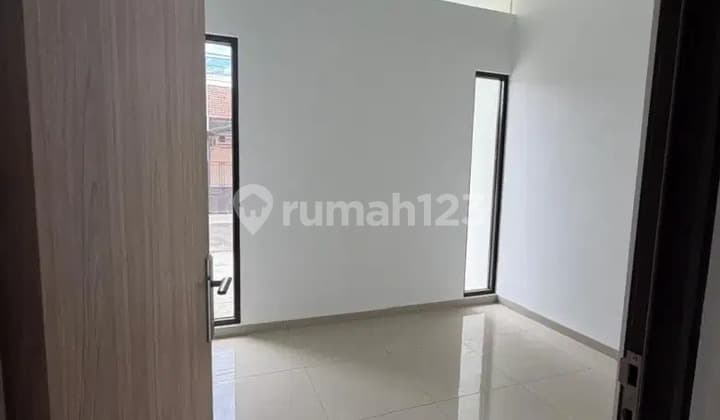 Dijual Rumah Baru Tki 3 Harga 1 M-An