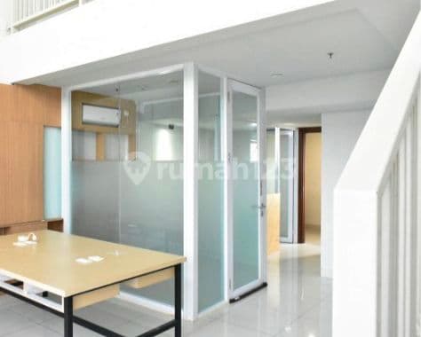 SOHO Office 2 Floors. Strata. 102.46 m Nice