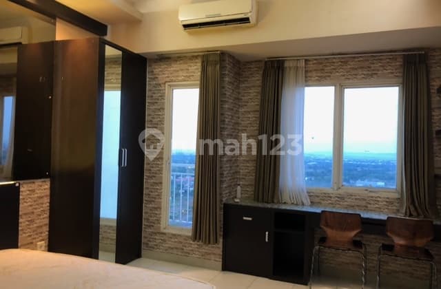 For Rent Apartment Uc Tower Berkeley #30, Citraland - Surabaya