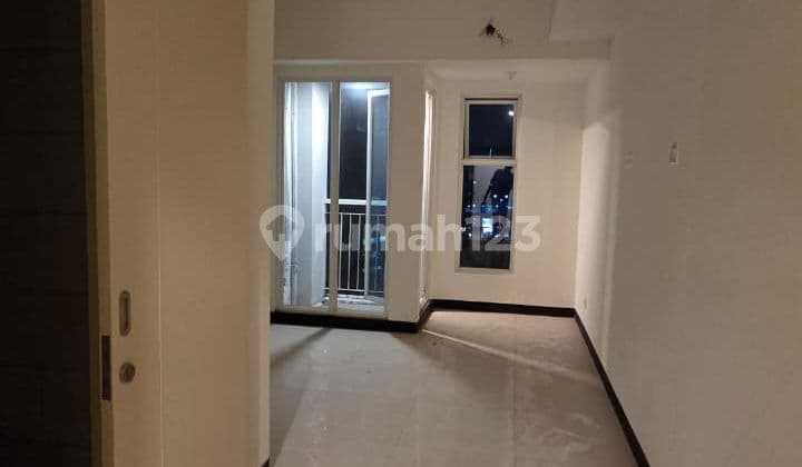 Dijual Apartemen With Balcony di Pakuwon City Tower Amor A#05, Surabaya