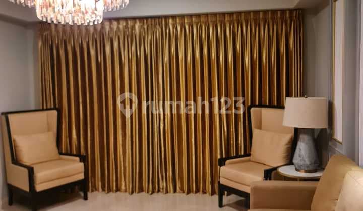 Apartement One Icon Residences Lantai 17 3 BR Furnished Bagus