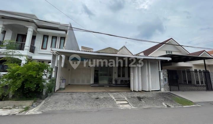 Commercial Property for Sale in Pucang Anom Timur Iv, Surabaya