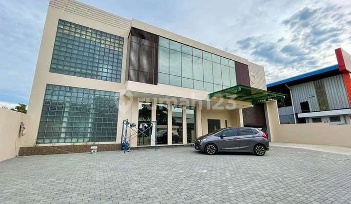 Gudang Atau Pabrik Kawasan Industri Delta Silicon 6 Lippo Cikarang