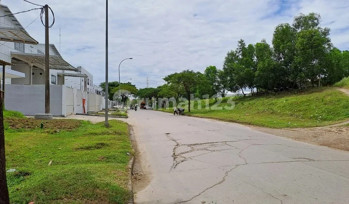 Land or Plots in the Delta Silicon Industrial Area, Lippo Cikarang Land or Plots in the Delta Silicon Industrial Area, Lippo Cikarang