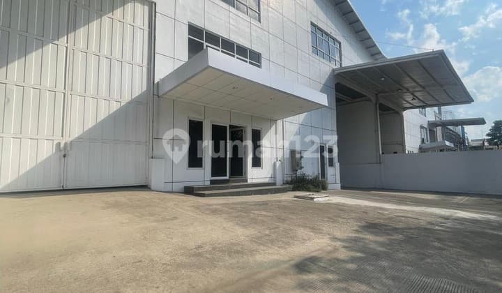 Gudang Atau Pabrik Kawasan Industri Delta Silicon Lippo Cikarang