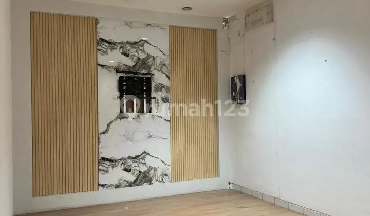 Dijual Ruko Roxy Lippo Cikarang Rr2a