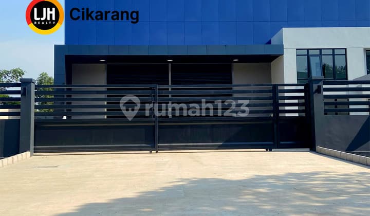 New Warehouse for Sale or Lease, Spacious, in the Delta Silicon 3 Industrial Area