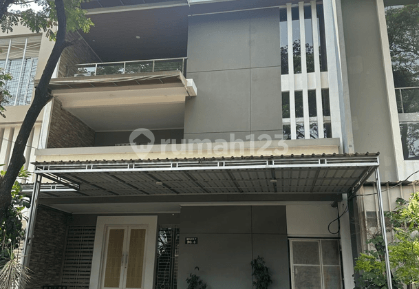 Dijual Rumah Siap Huni Cluster Simpruk , Cikarang