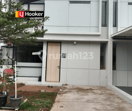 Dijual Rumah Siap Huni Cluster Waterfont Lippo Cikarang , Cikarang