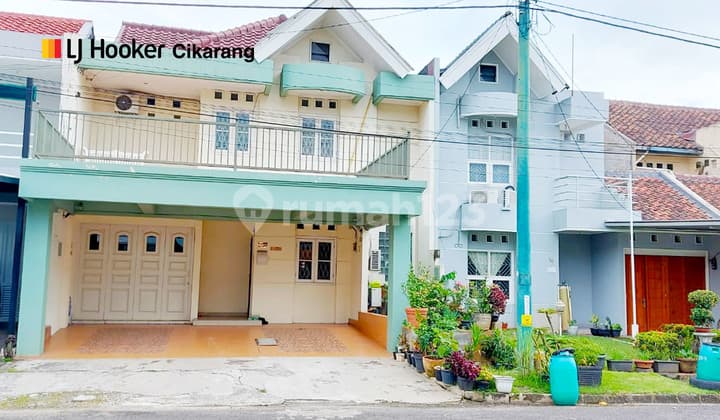 Dijual Rumah 5+1 Kamar Tidur Siap Huni di Dago Lippo Cikarang