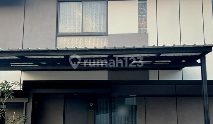 Sewa Rumah Siap Huni Semi Furnished di Xyz Cazia Lippo Cikarang