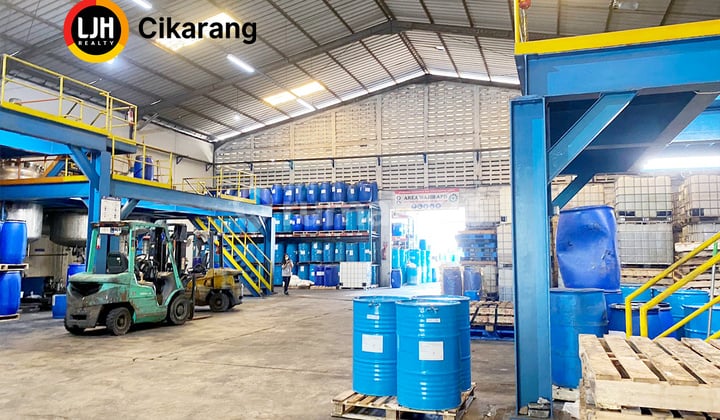 Dijual Gudang Lt 3120 M2 di Kawasan Industri Jababeka Cikarang