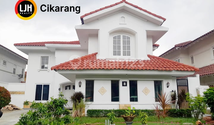 For Sale & Rent: Ready-to-Occupy 4+1 BR House in Menteng Lippo Cikarang Cluster