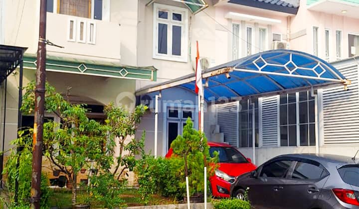 Dijual Rumah Bagus 3+1 KT di Cluster Meadow Green Lippo Cikarang