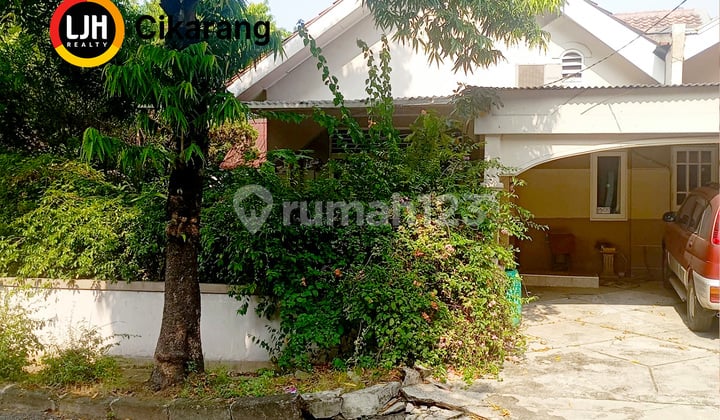 Dijual Rumah Posisi Hook 4KT di Meadow Green Lippo Cikarang Bagus