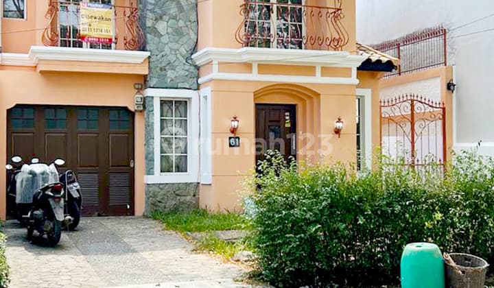 Disewakan Murah Rumah 3+1 KT Siap Huni di Simpruk Lippo Cikarang