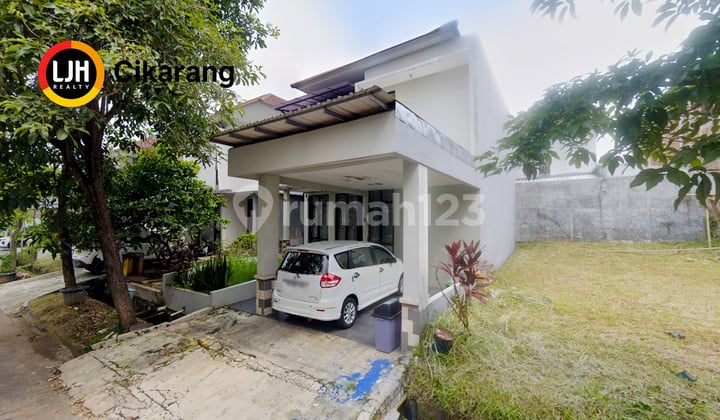 Disewakan Rumah Full Furnished Siap Huni 3+1 KT di Simpruk Lippo